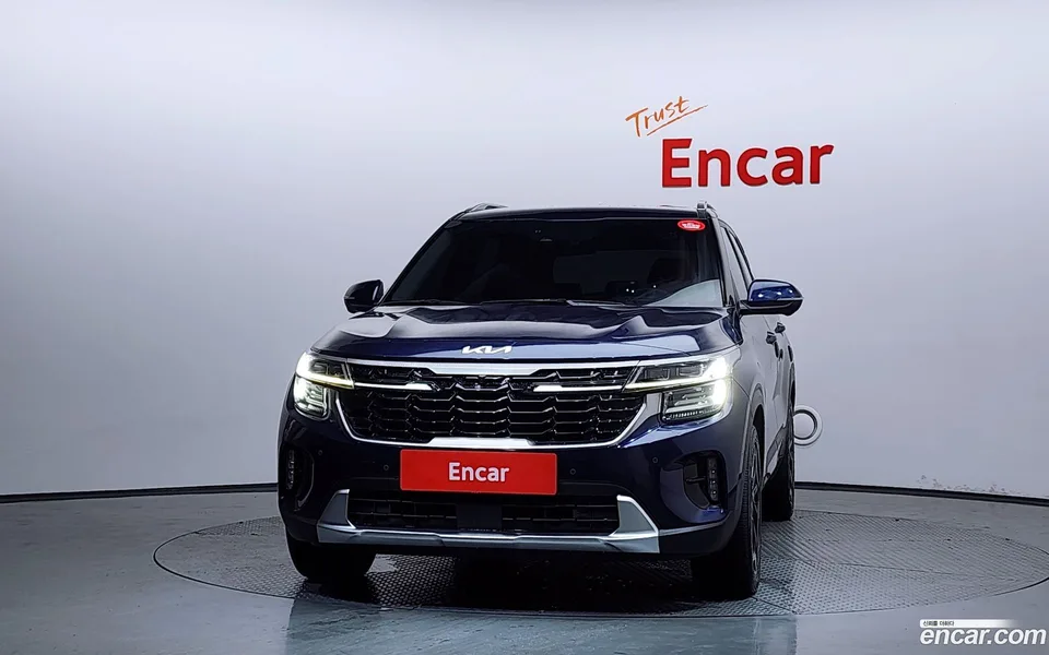 Kia Seltos 2.0 2WD 2023 — миниатюра 3