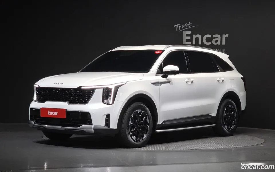 Kia Sorento 2.2 2WD 2025 — фото 1, купить с доставкой в Москву