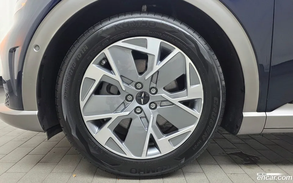 Genesis GV60 2022 — миниатюра 5