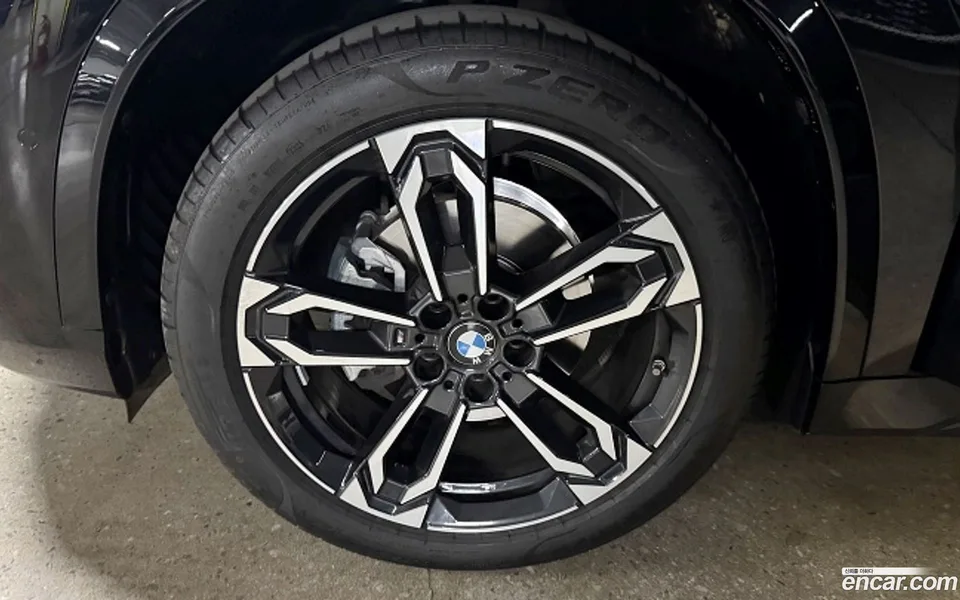 BMW X1 sDrive 20i M 2025 — миниатюра 2