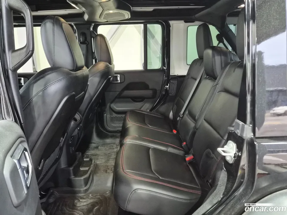 Jeep Wrangler 2.0 4 2025 — миниатюра 3