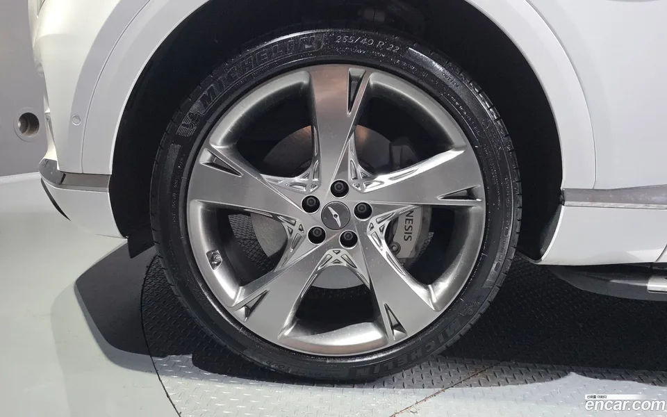 Genesis GV80 2.5T AWD 2023 — миниатюра 2