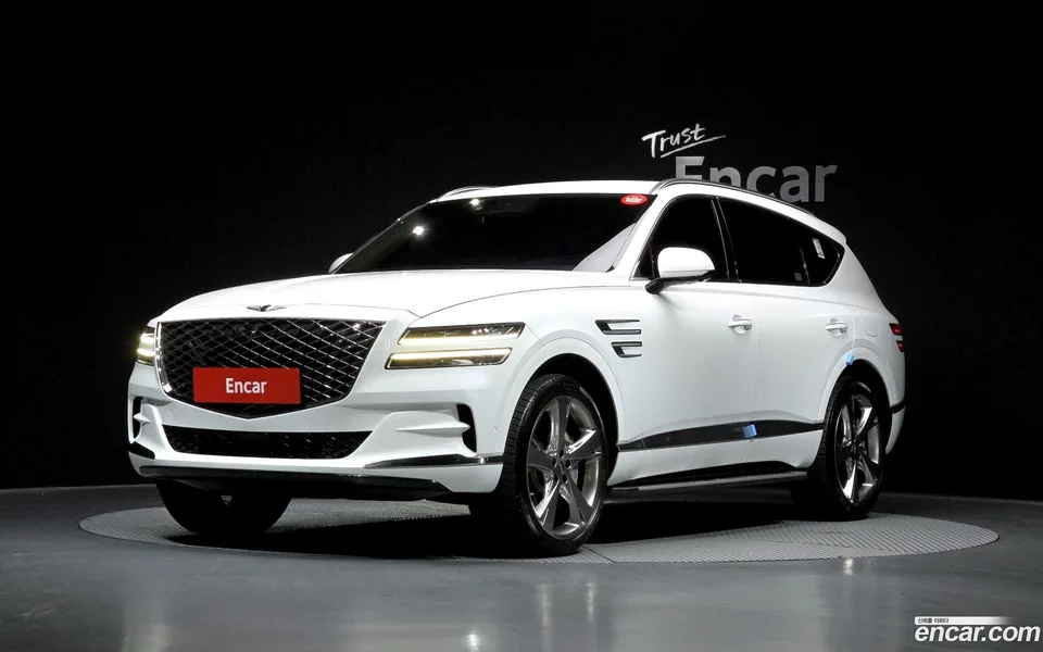 Genesis GV80 2.5T AWD 2023 — фото 1, купить с доставкой в Москву