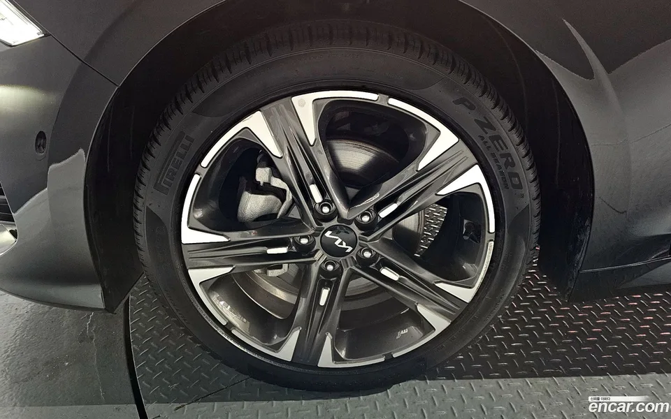 Kia K5 2.0 2023 — миниатюра 2