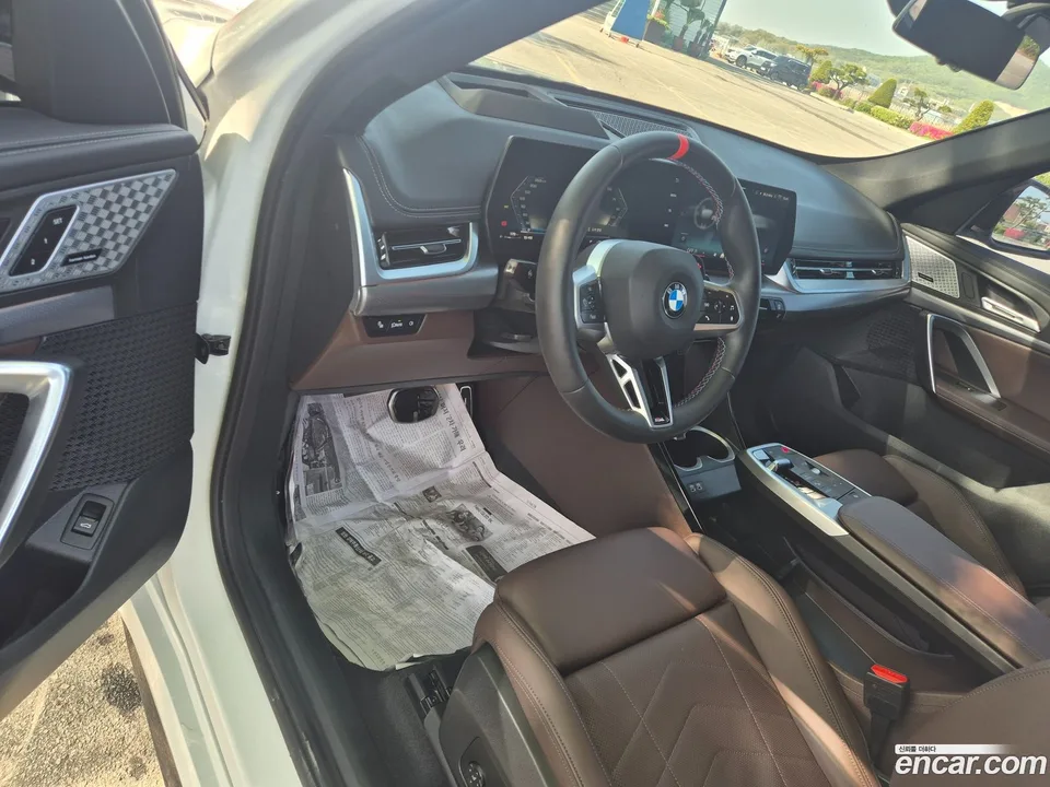 BMW X1 M35i xDrive 2025 — миниатюра 2