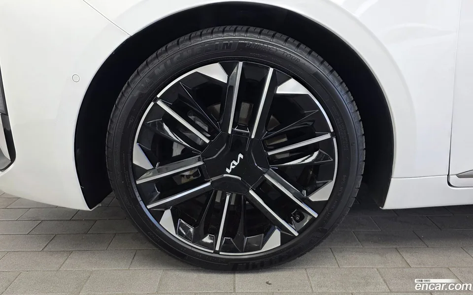 Kia K8 Hybrid 2024 — миниатюра 5