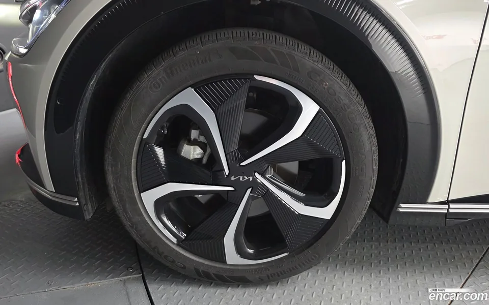 Kia EV6 2024 — миниатюра 5