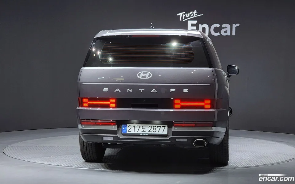 Hyundai SantaFe 2.5T 2WD 2024 — миниатюра 4