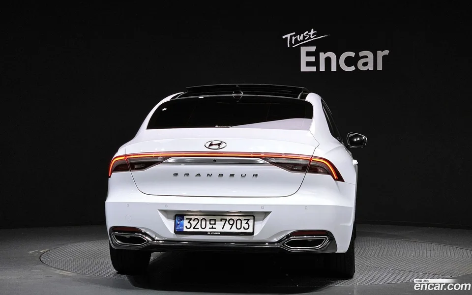Hyundai Grandeur IG Hybrid 2022 — миниатюра 4