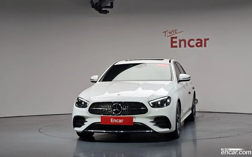 Mercedes-Benz E-Class E250 AMG Line 2023 — миниатюра 3