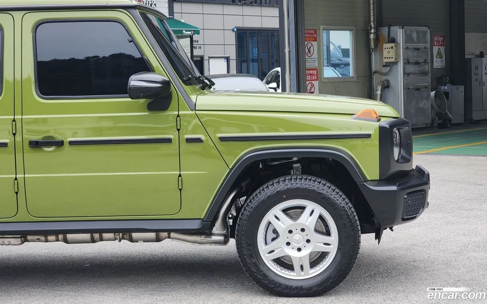 Mercedes-Benz G-Class G450d 2025 — миниатюра 3