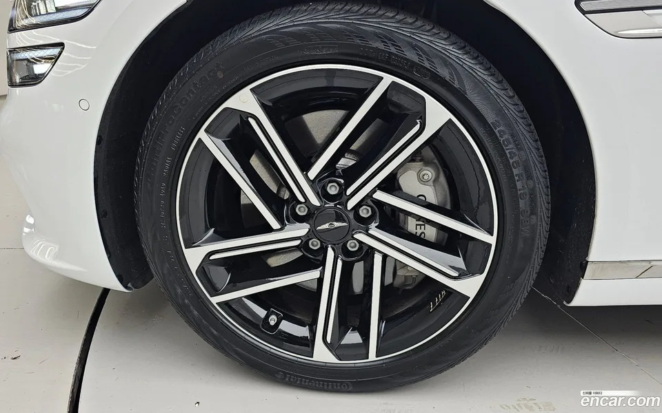 Genesis G80 2.5 2WD 2024 — миниатюра 5