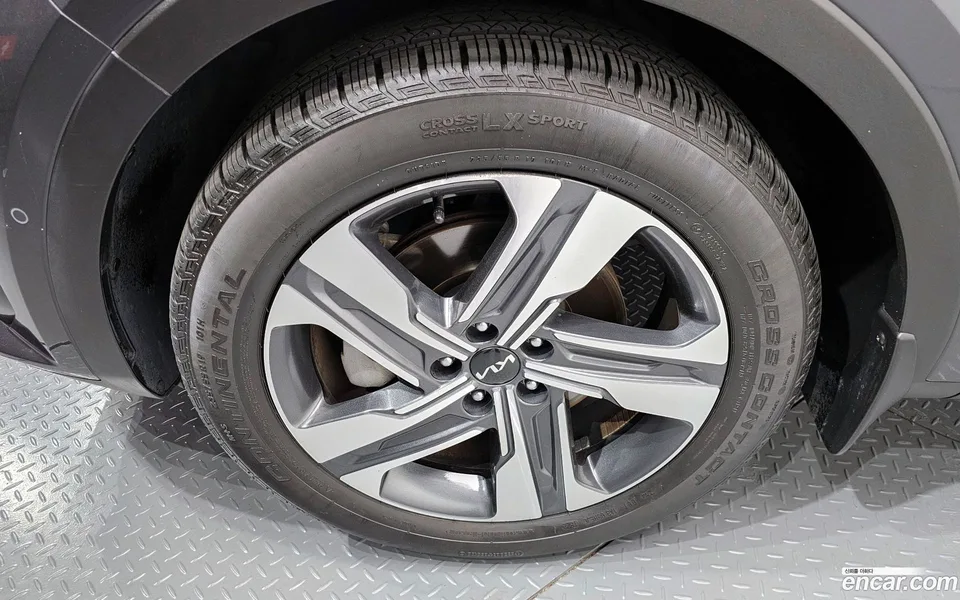 Kia Sorento HEV 1.6 2WD 2022 — миниатюра 2
