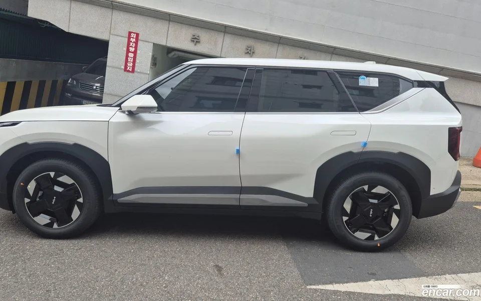 Kia EV5 2WD 2026 — миниатюра 2