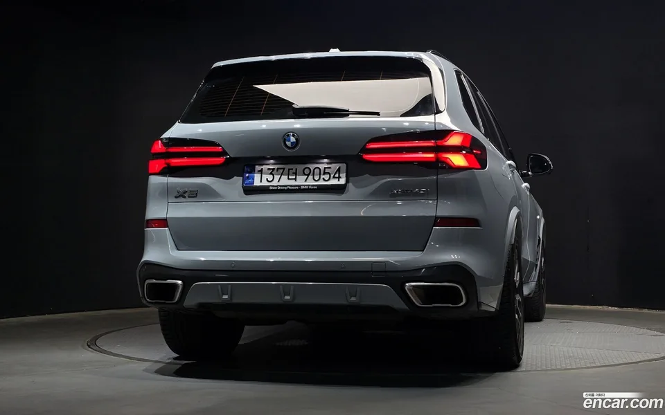 BMW X5 xDrive 40i M 2023 — миниатюра 4