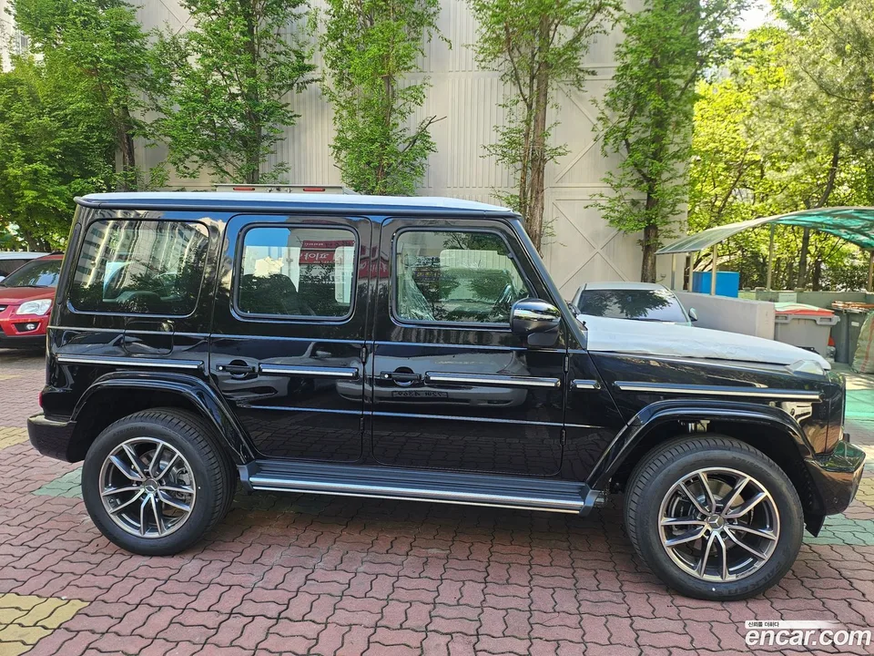 Mercedes-Benz G-Class G450d 2026 — миниатюра 3