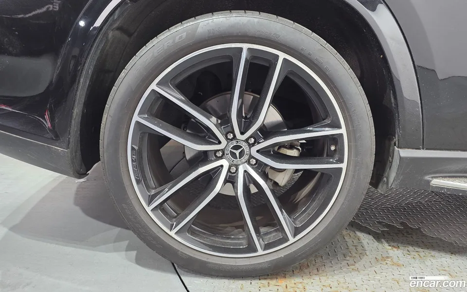 Mercedes-Benz GLS-Class GLS450d 4MATIC 2024 — миниатюра 5