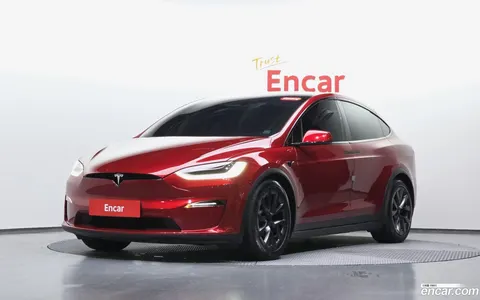 Tesla Model X 2023 buy in Moscow