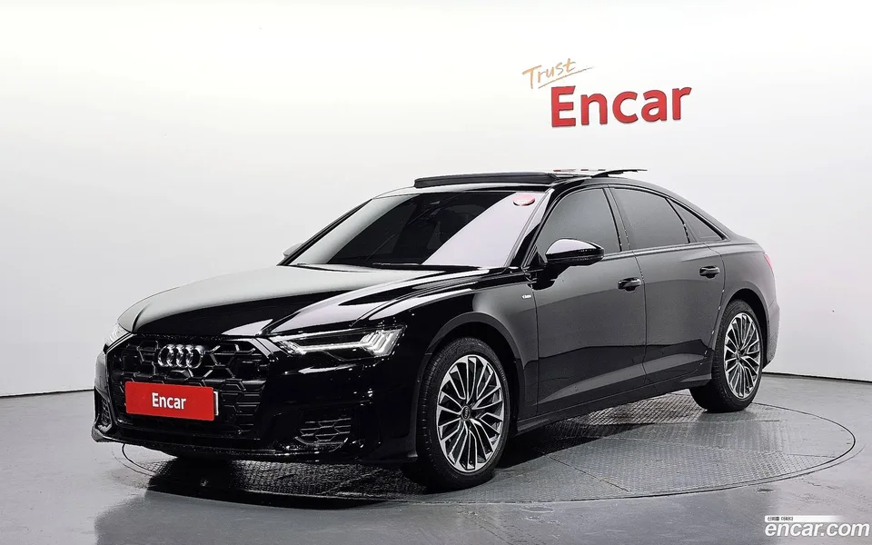 Audi A6 45 TFSI 2025 — фото 1, купить с доставкой в Москву