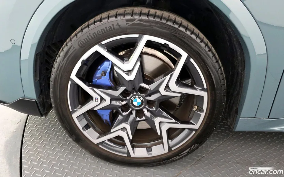 BMW X2 xDrive M35i 2025 — миниатюра 2