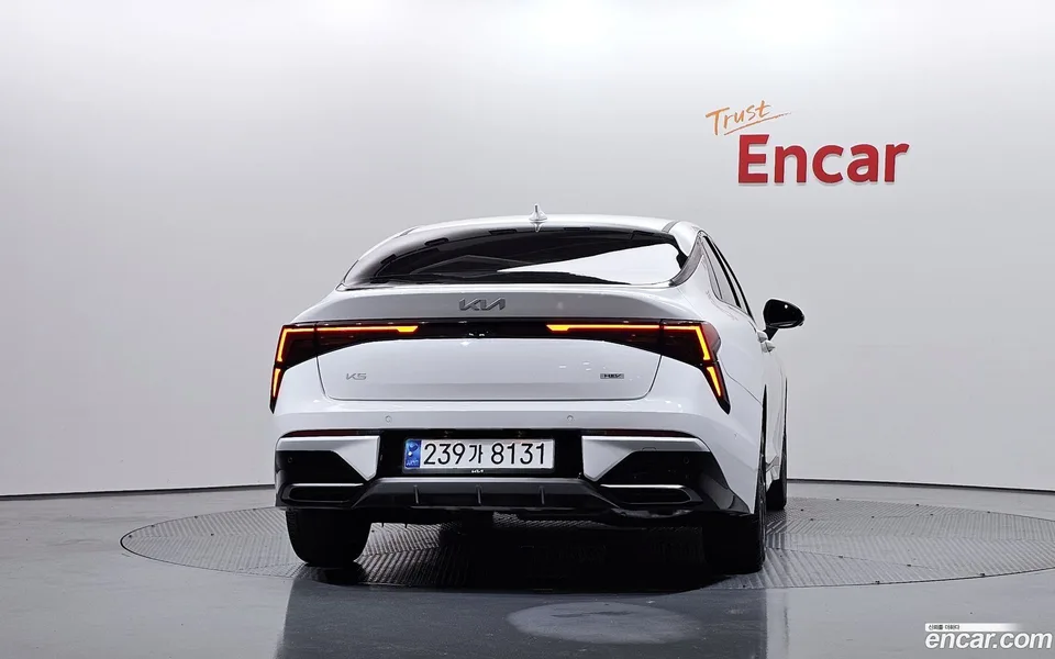 Kia K5 Hybrid 2023 — миниатюра 4