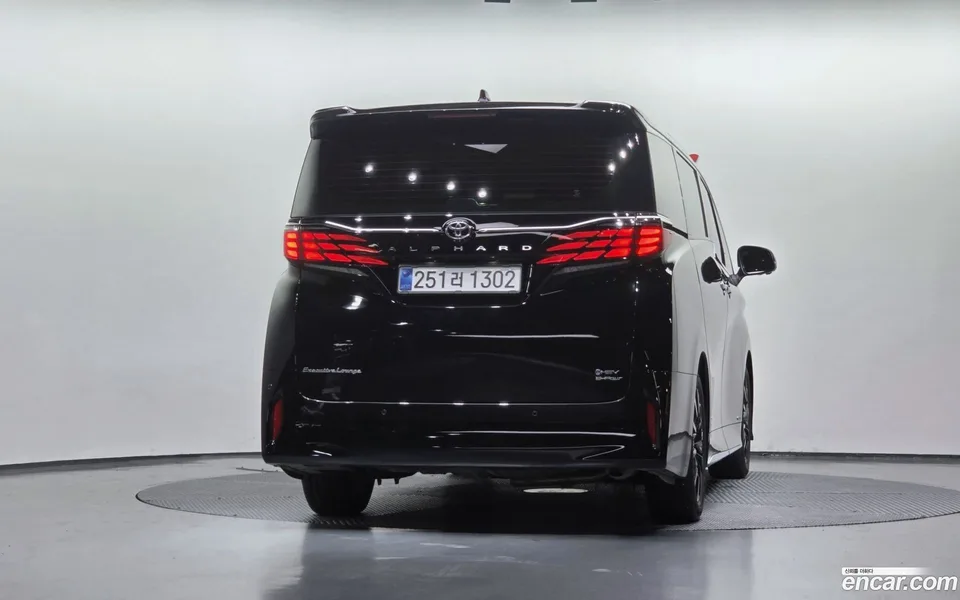 Toyota Alphard 2.5 HEV AWD 2025 — миниатюра 4
