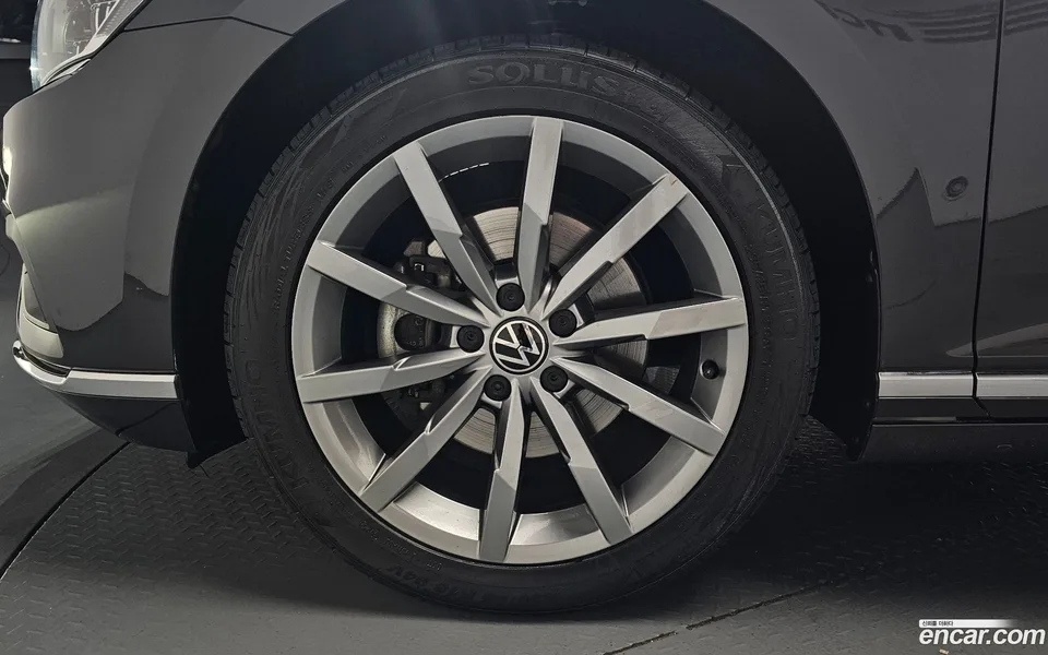 Volkswagen Passat GT 2.0 TDI 2022 — миниатюра 2