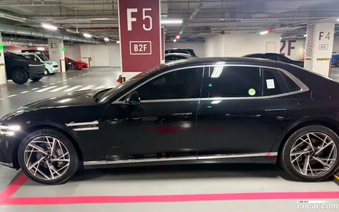 Genesis G90 2023 купить в Москве