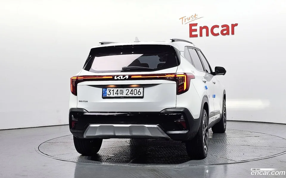 Kia Seltos 2.0 2WD 2024 — миниатюра 4