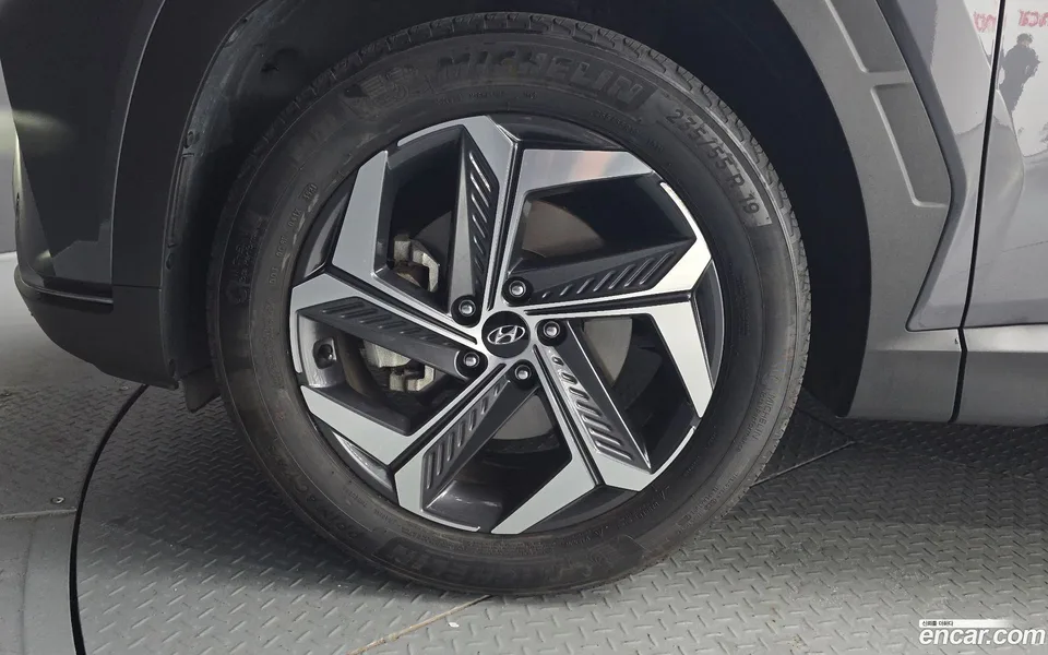 Hyundai Tucson 1.6 2WD 2022 — миниатюра 5