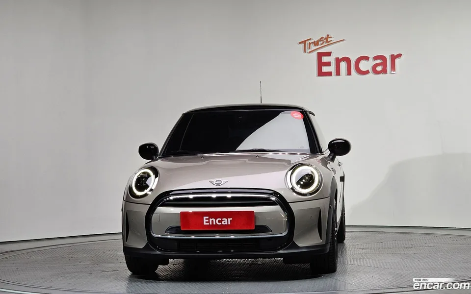 MINI Cooper 2023 — миниатюра 3