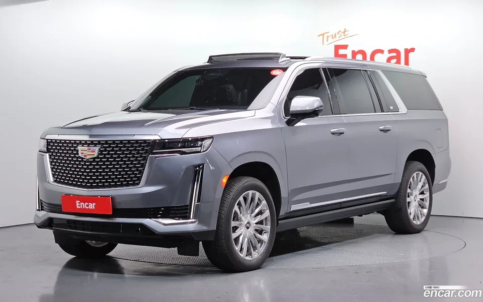 Cadillac Escalade 6.2 ESV 2022 — фото 1, купить с доставкой в Москву