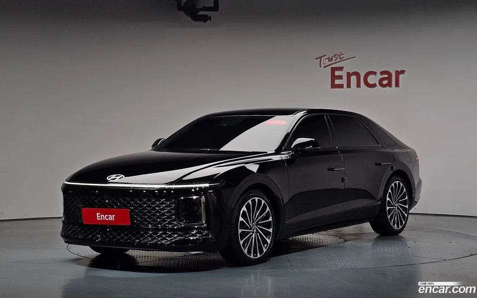 Hyundai Grandeur Hybrid 2024 — фото 1, купить с доставкой в Москву