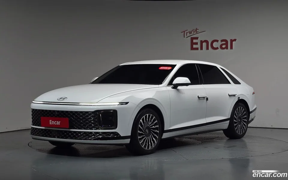 Hyundai Grandeur Hybrid 2024 — фото 1, купить с доставкой в Москву