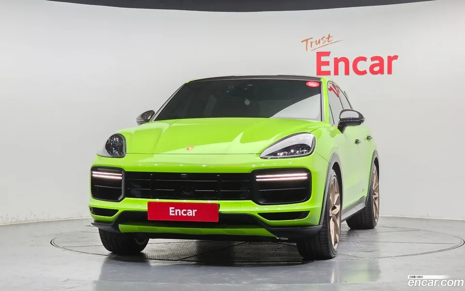 Porsche Cayenne 4.0 GT 2022 — миниатюра 3