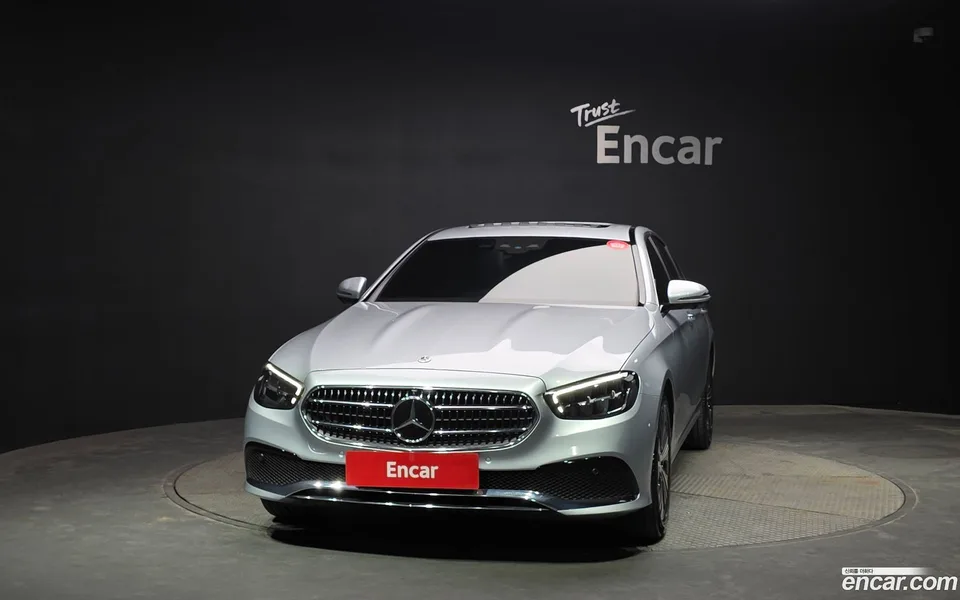 Mercedes-Benz E-Class E250 2022 — миниатюра 3