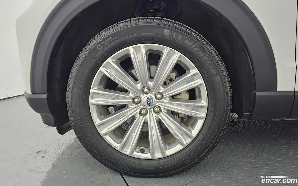 Ford Explorer 2.3 4WD 2023 — миниатюра 5