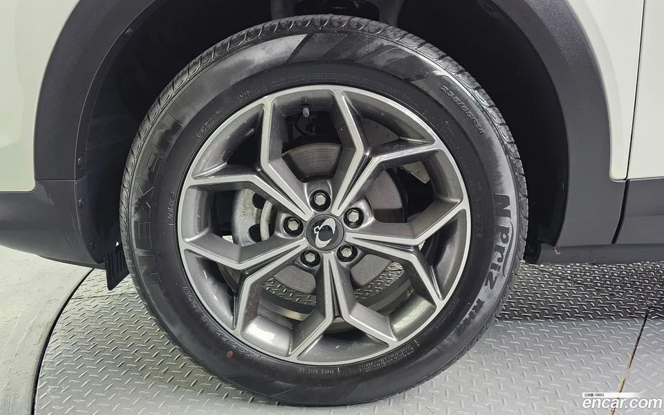 KG Mobility Korando 1.5 2WD C7 2023 — миниатюра 2