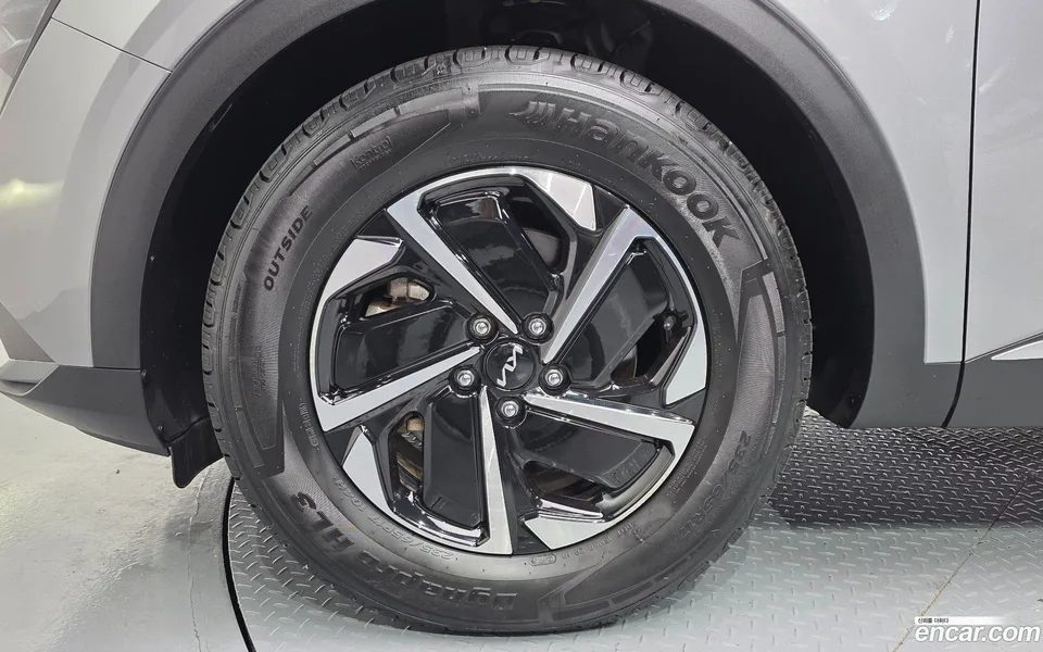 Kia Sportage Hybrid 4WD 2023 — миниатюра 2