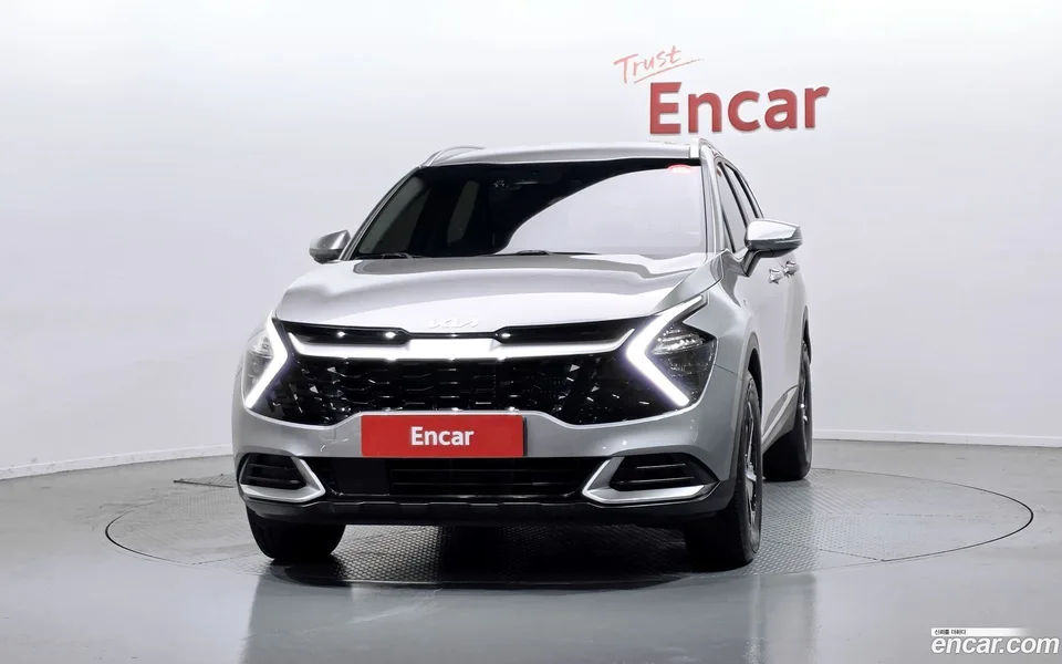 Kia Sportage Hybrid 4WD 2023 — миниатюра 3
