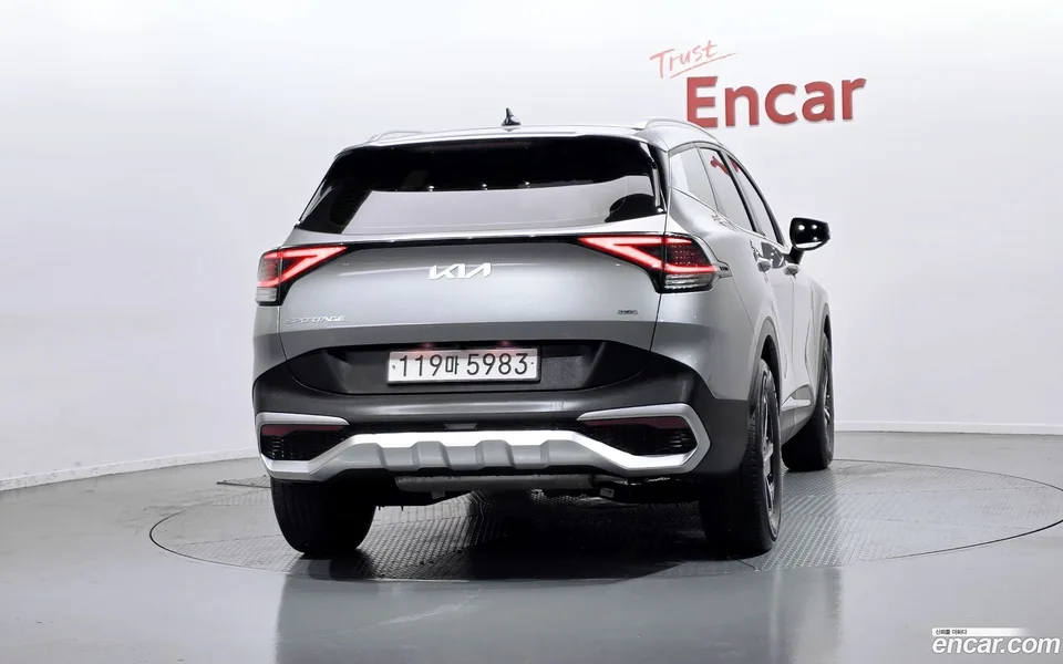 Kia Sportage Hybrid 4WD 2023 — миниатюра 4