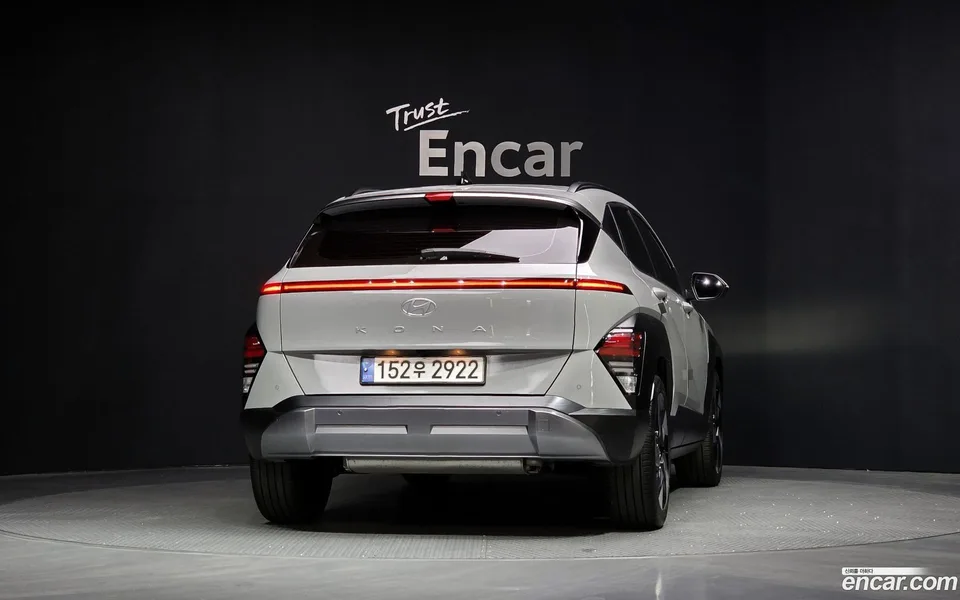 Hyundai Kona 2.0 2WD 2023 — миниатюра 4