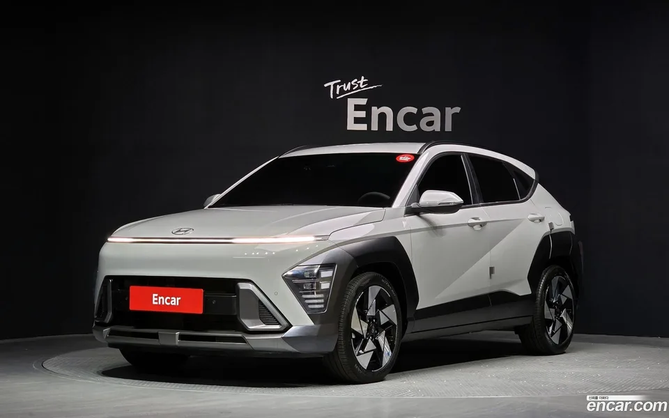 Hyundai Kona 2.0 2WD 2023 — фото 1, купить с доставкой в Москву