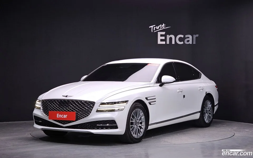 Genesis G80 2.5 2WD 2024 — фото 1, купить с доставкой в Москву