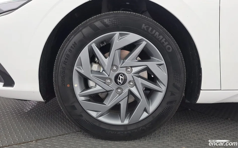 Hyundai Avante CN7 1.6 2025 — миниатюра 5
