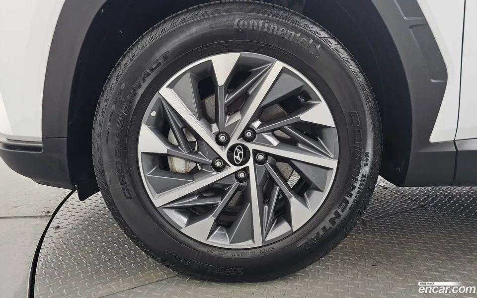 Hyundai Tucson Hybrid 2WD 2023 — миниатюра 2