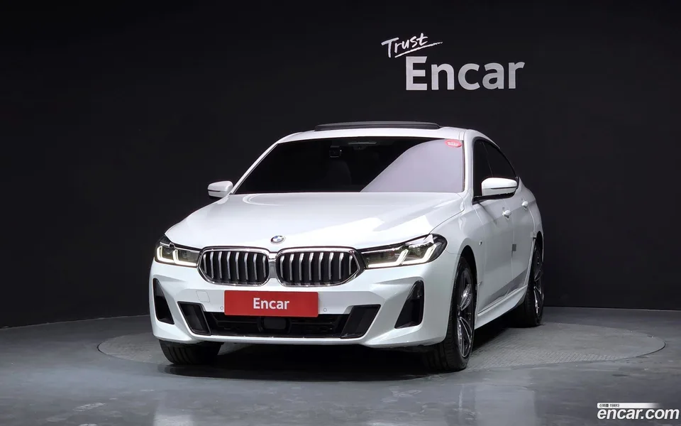 BMW 6 Series GT 620d xDrive M 2022 — миниатюра 3