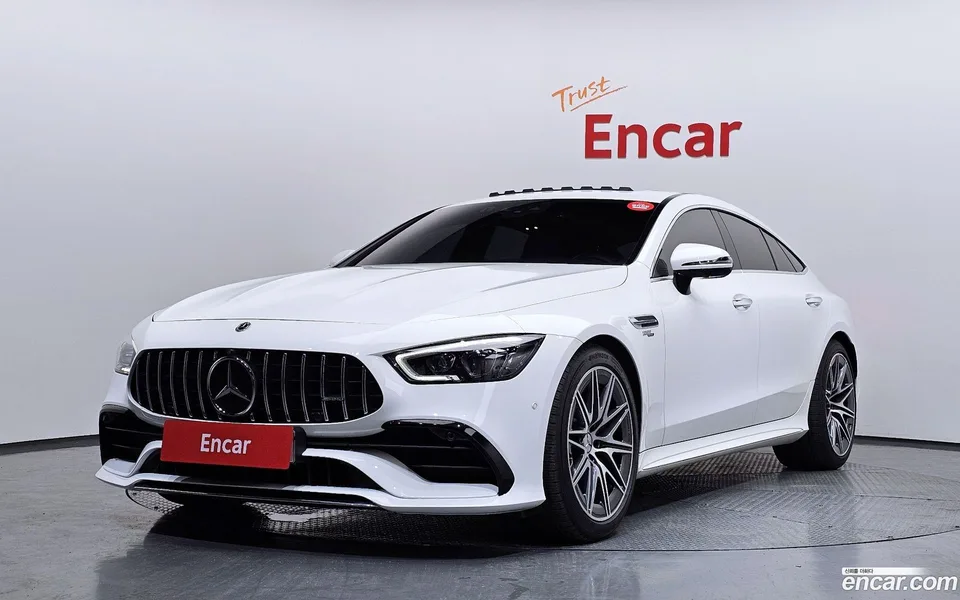 Mercedes-Benz AMG GT 4 43 4MATIC+ 2023 — фото 1, купить с доставкой в Москву