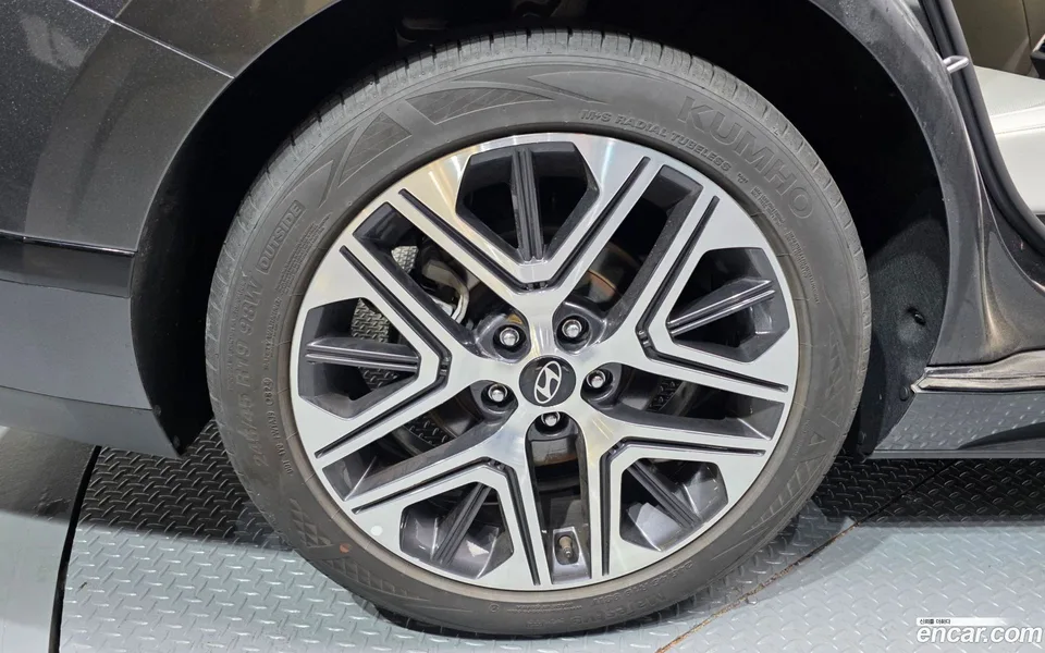 Hyundai Grandeur 2.5 2WD 2024 — миниатюра 2