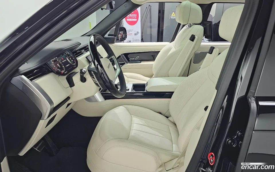 Land Rover Range Rover P550E AB 2025 — миниатюра 3